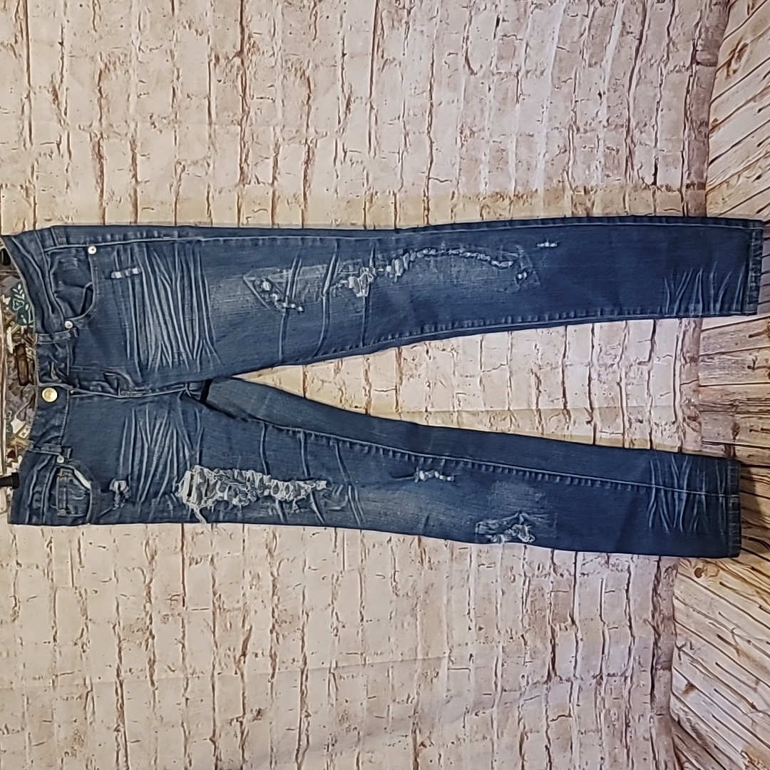 Zd Distressed Jeans Size 7